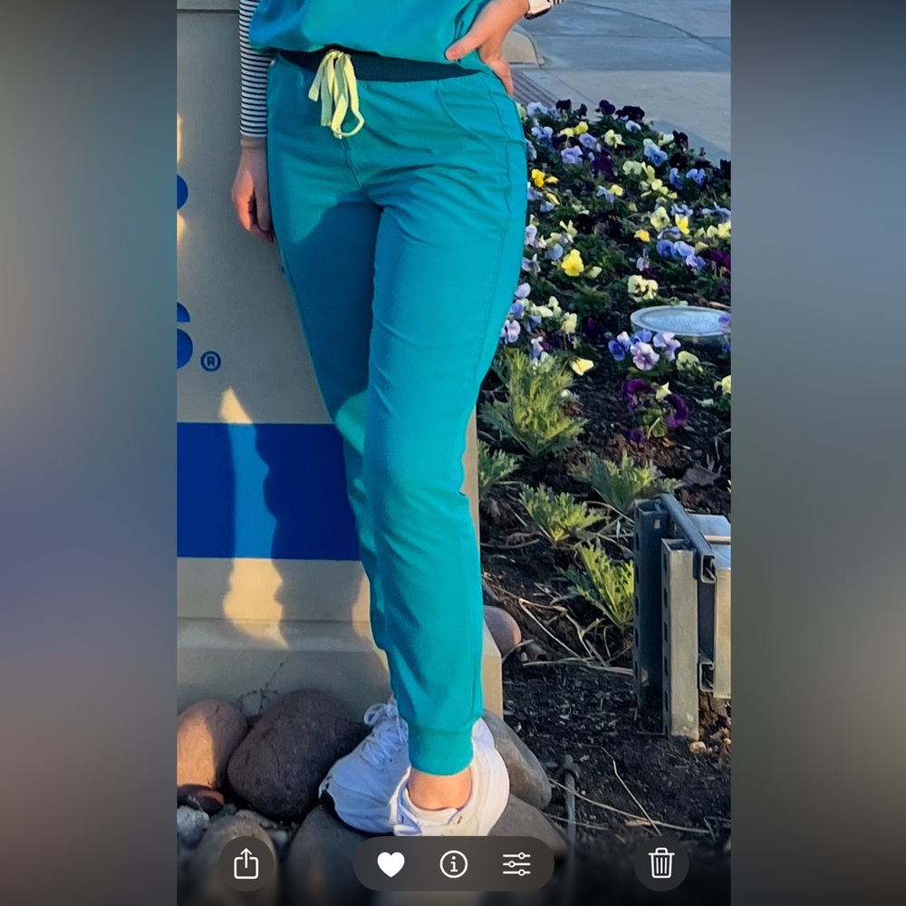 FIGS high waisted teal Zamora joggers
